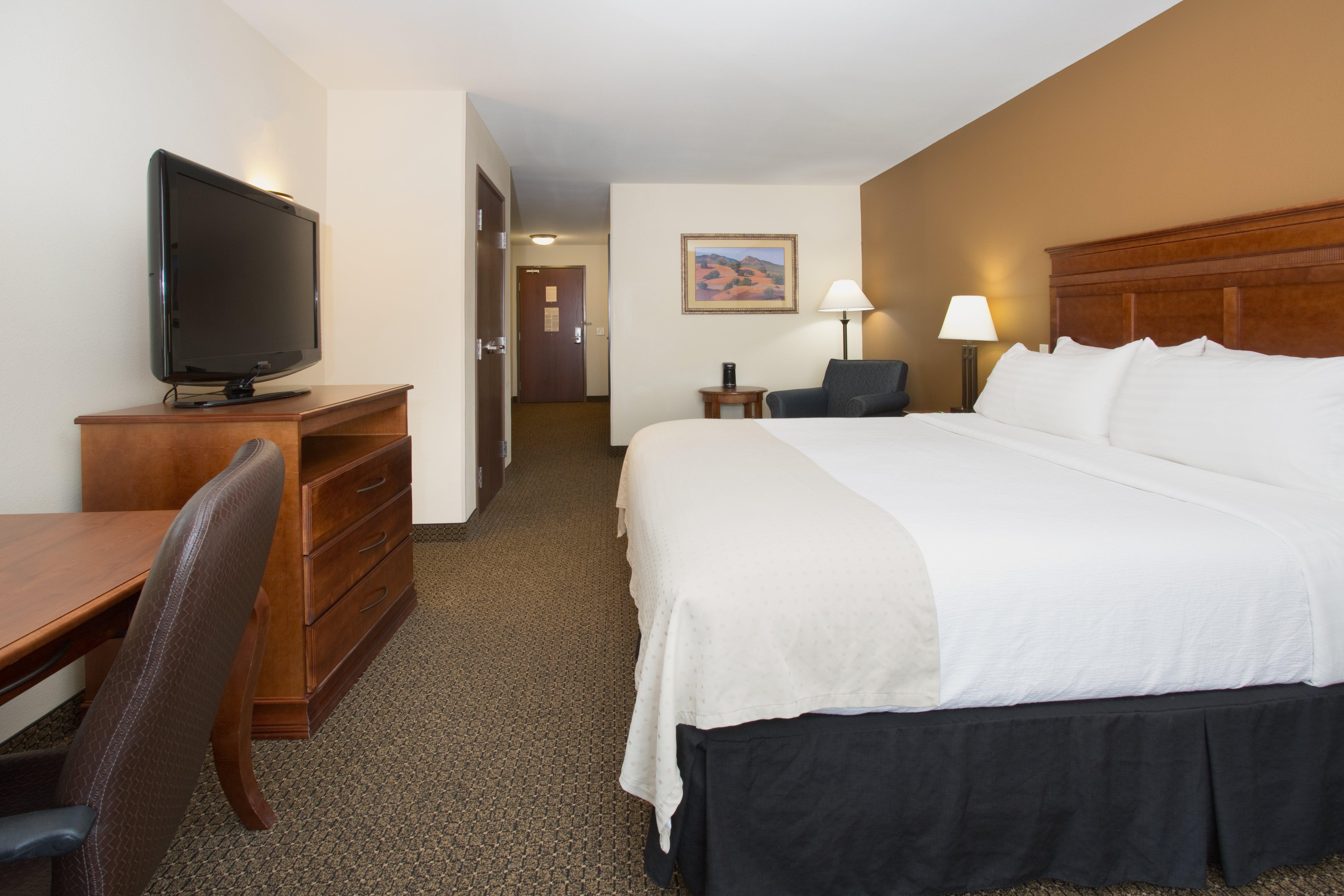 Holiday Inn Express & Suites Trinidad By Ihg Dış mekan fotoğraf
