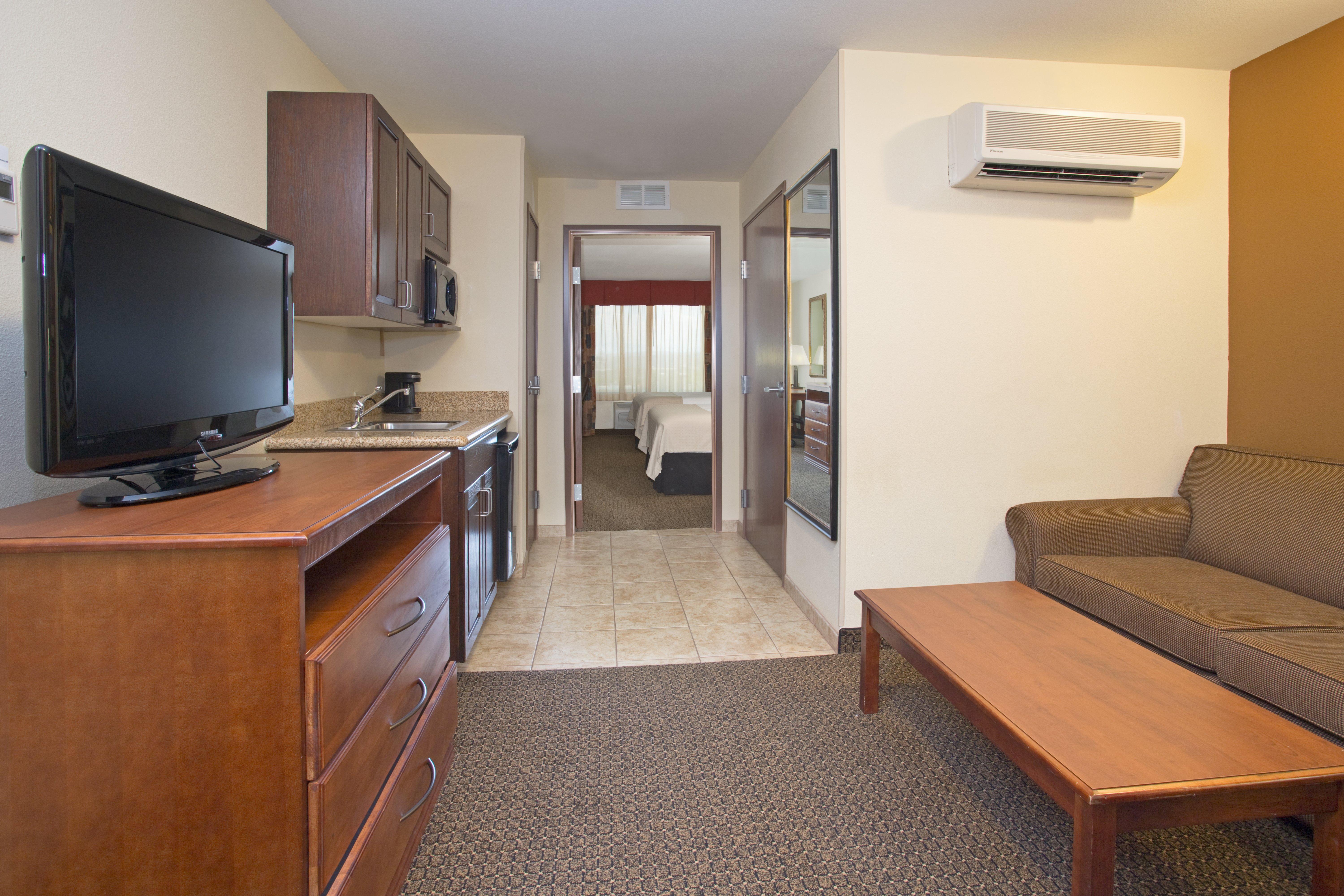 Holiday Inn Express & Suites Trinidad, An Ihg Hotel Dış mekan fotoğraf