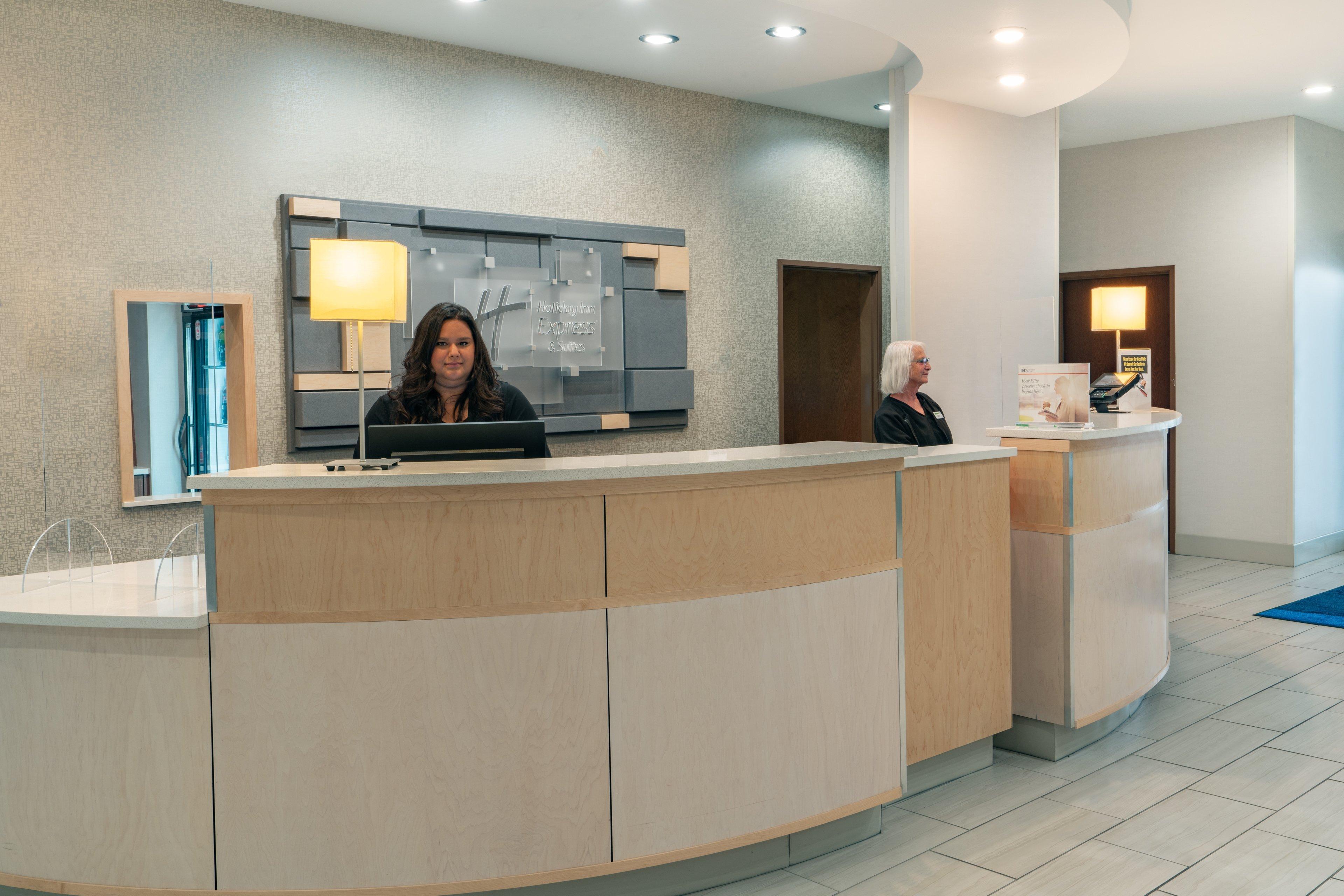 Holiday Inn Express & Suites Trinidad By Ihg Dış mekan fotoğraf