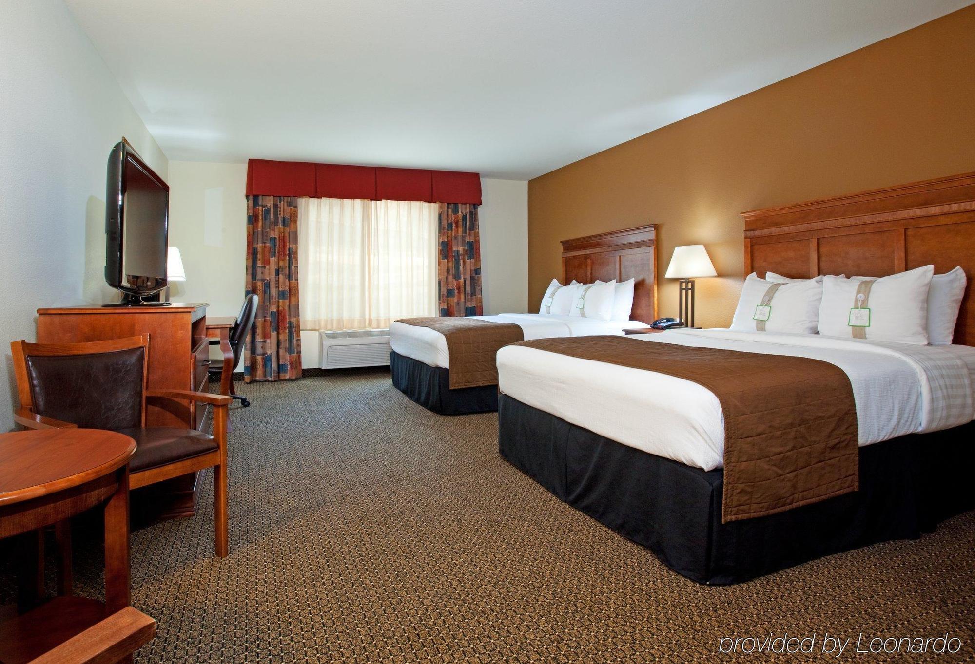 Holiday Inn Express & Suites Trinidad By Ihg Dış mekan fotoğraf
